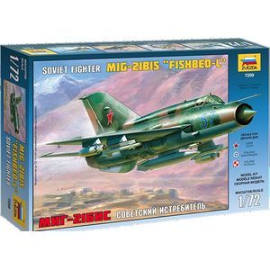 Современный истребитель МИГ-21БИС (7259)