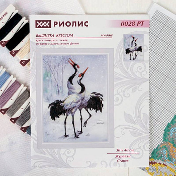 Вышивка крестом 'Журавли' 40х30 см